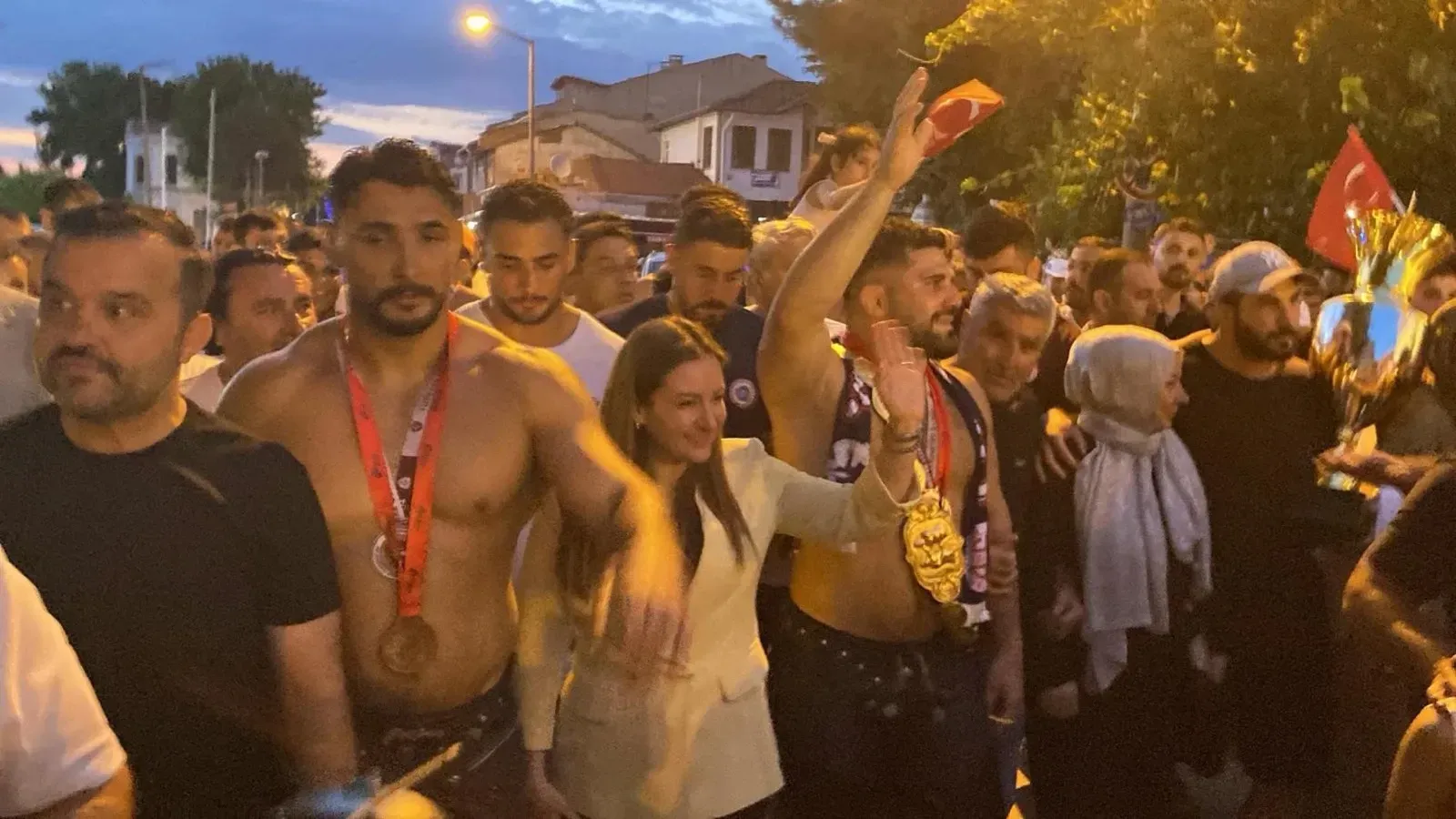 Başpehlivan Taş, hamam geleneğini sürdürdü