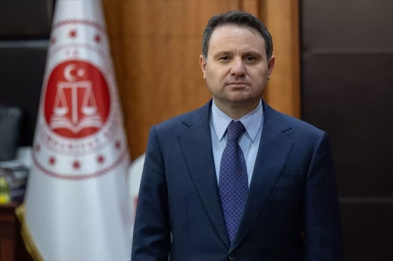Din istismarcıları takipte