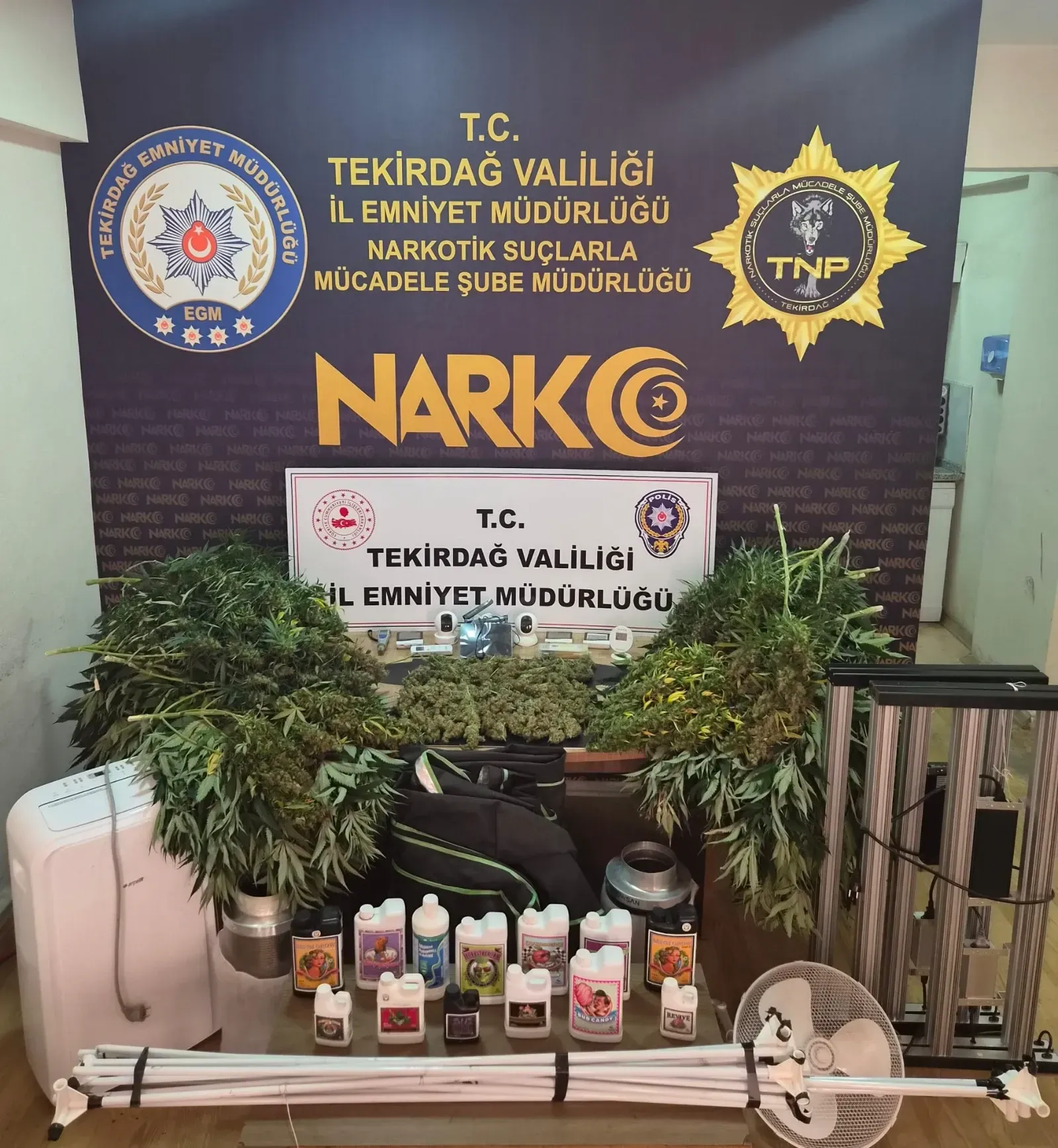 Uyuşturucu operasyonunda 7 şüpheli tutuklandı