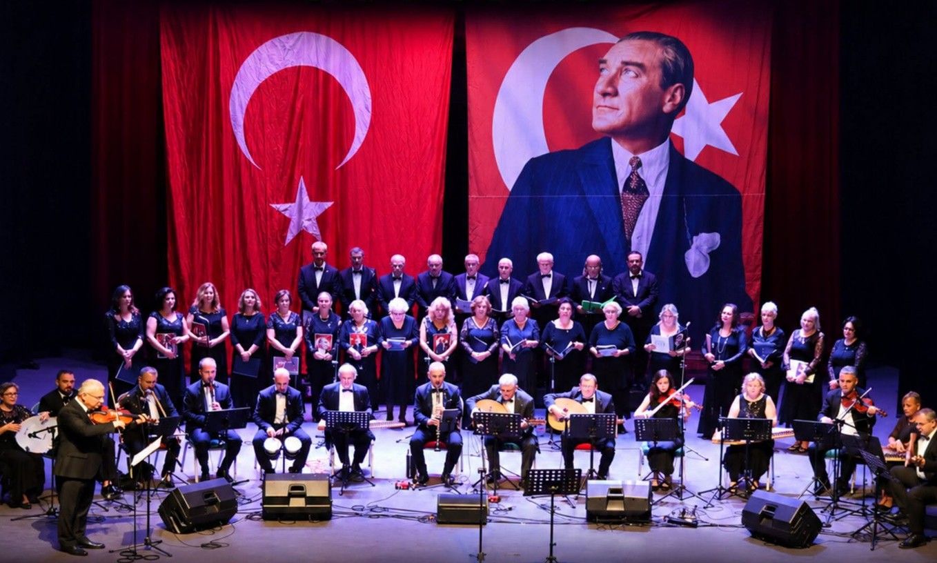 Tekirdağ Musiki Derneği Nevzat Avcı Korosu’ndan Ata’ya Saygı Konseri