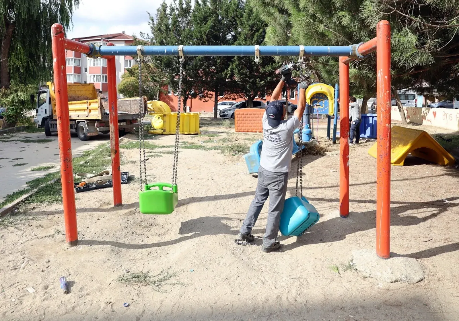 Kocatürk Sokak Parkı yenileniyor