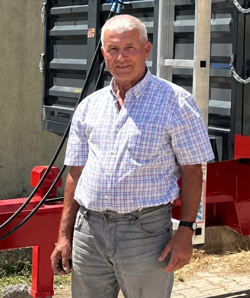 Denizde hareketsiz bulunan 70 yaşındaki adam hayatını kaybetti