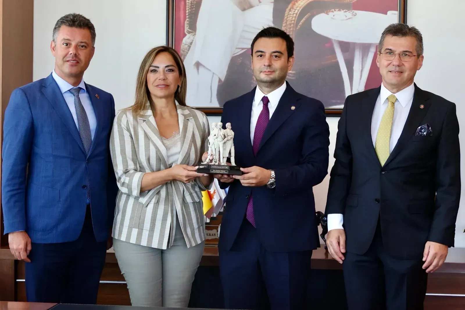 Candan Yüceer’in Çorlu temasları siyasi kulisleri hareketlendirdi