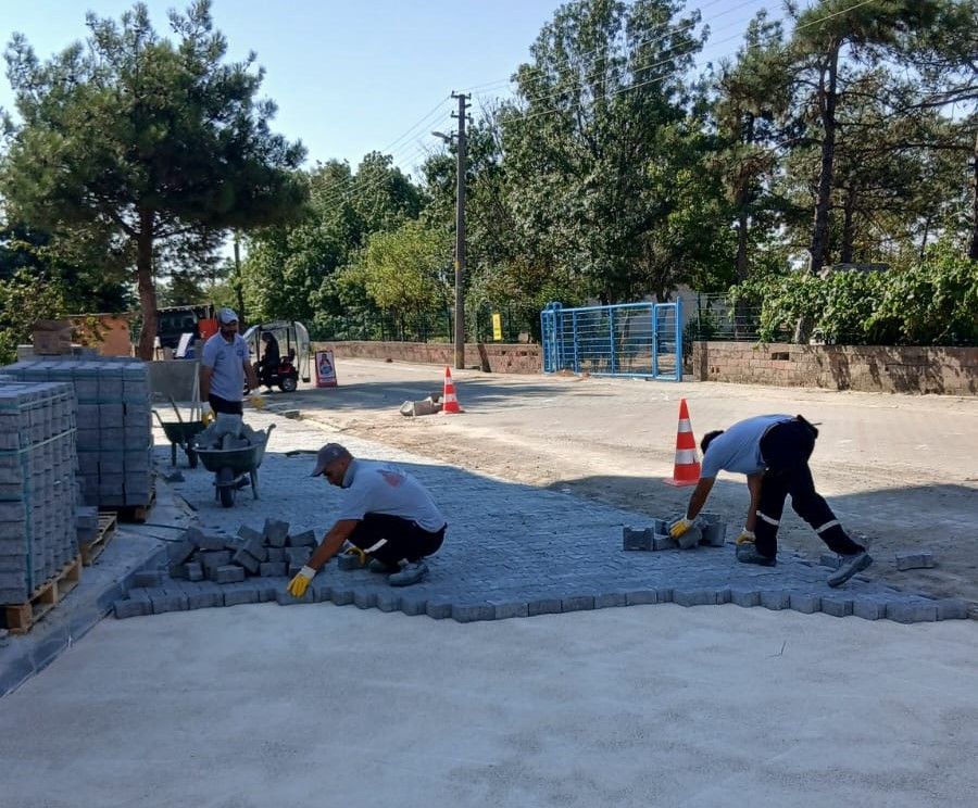 Ergene’de yol bakım, onarım ve üstyapı çalışmaları sürüyor