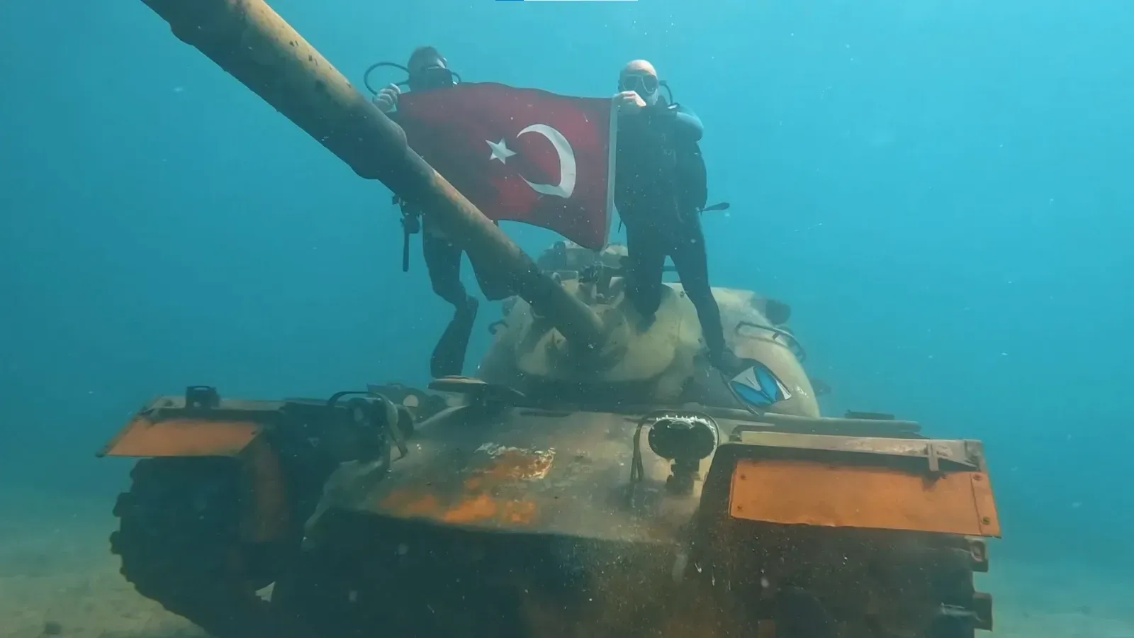 Saros Körfezi'ndeki tank batığı, dalış tutkunlarının uğrak noktası oldu