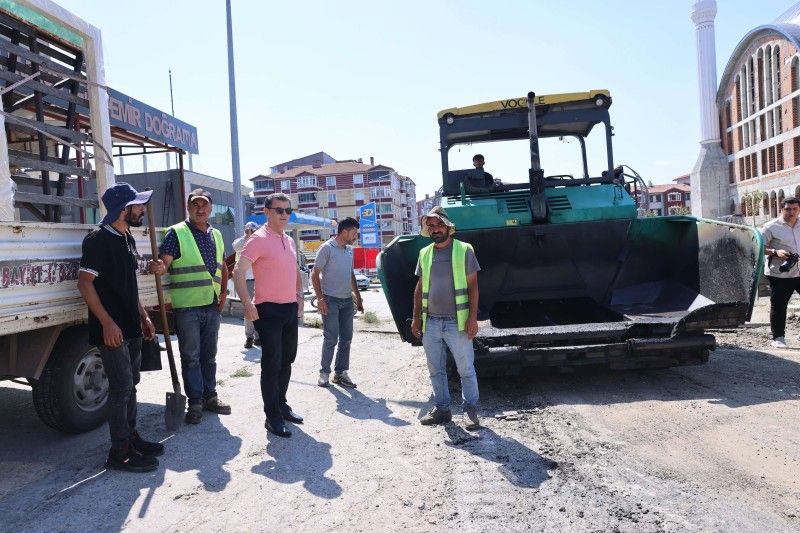 Kapaklı’da yollar asfaltlanıyor
