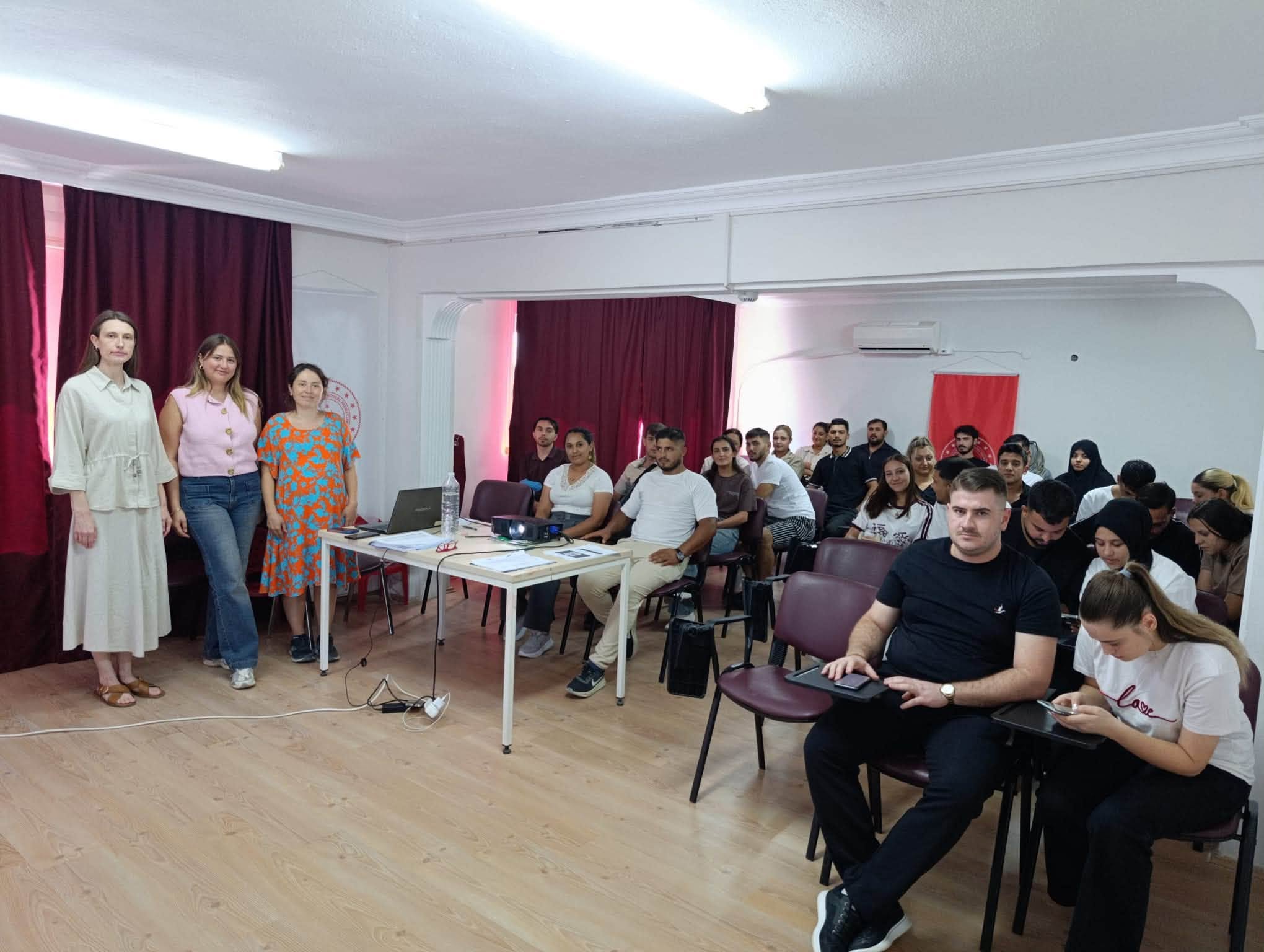Keşan’da aile odaklı iki eğitim