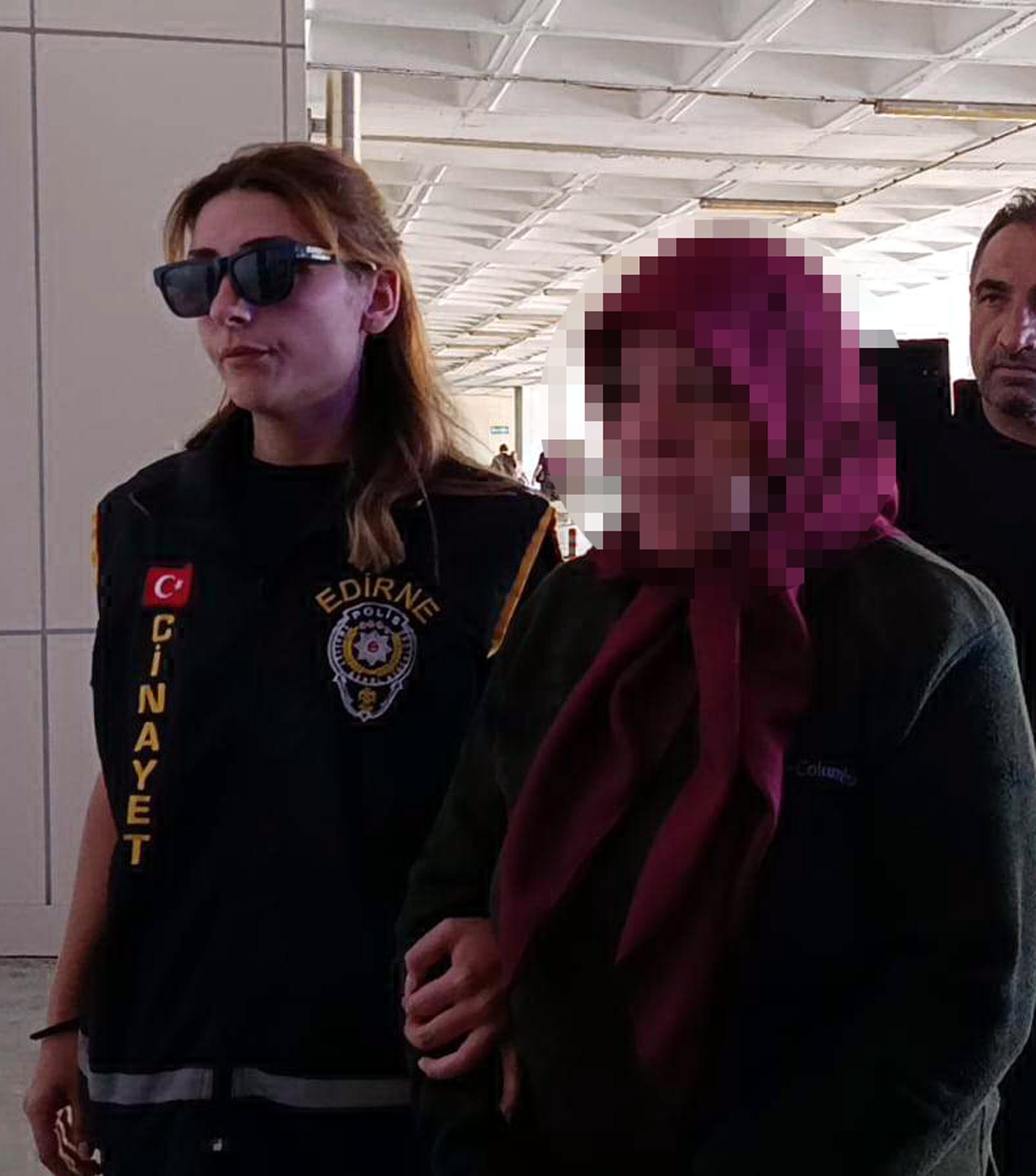 Eşinin ölümünde şüpheliydi, sınırda yakalandı