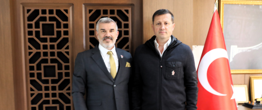 Çetin’den Akay’a hayırlı olsun ziyareti