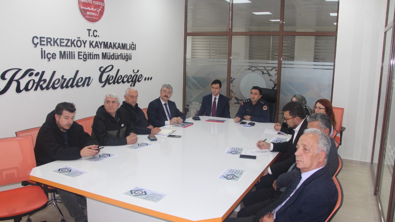 Çerkezköy’de sporun güvenliği masaya yatırıldı: Sahadaki sorunlar tek tek gündeme geldi