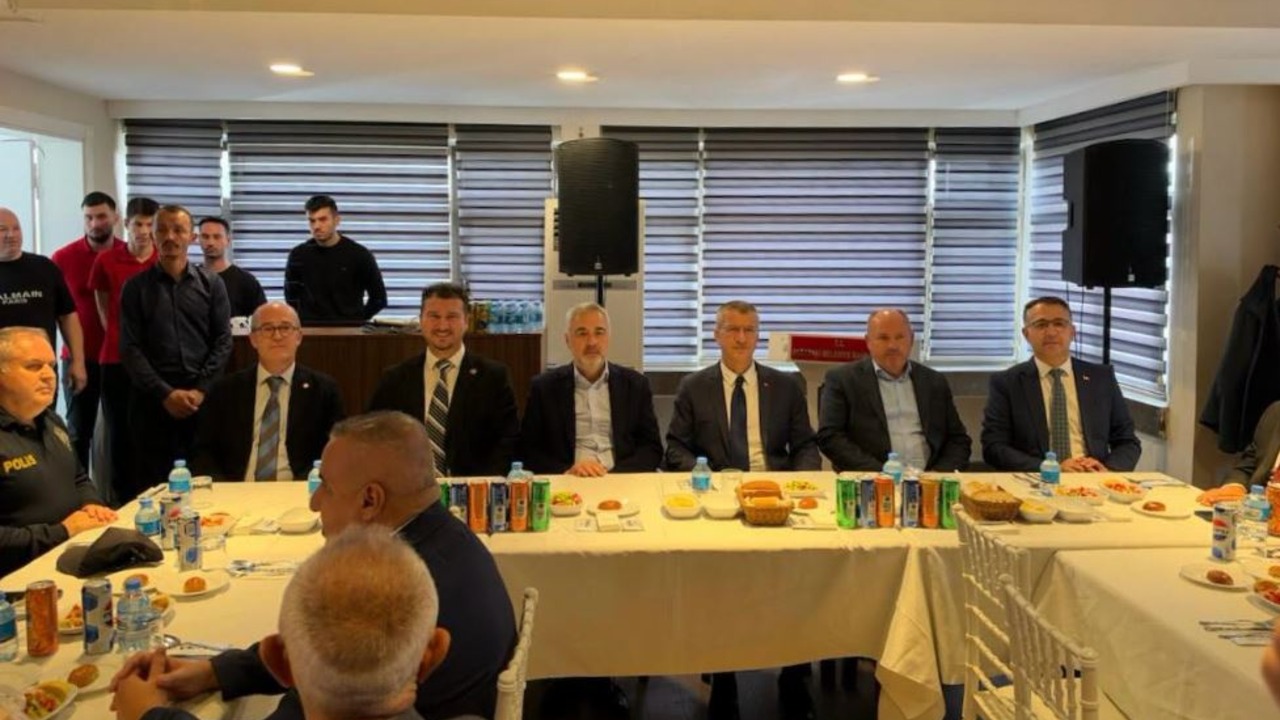 Babaeski’de muhtarlar sorunlarını milletvekiline anlattı