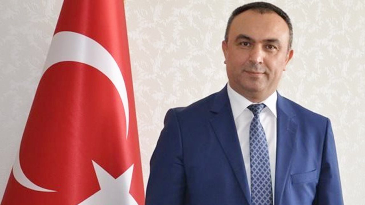 Vali Soytürk: Cumhuriyetin temel değerlerine sahip çıkacağız