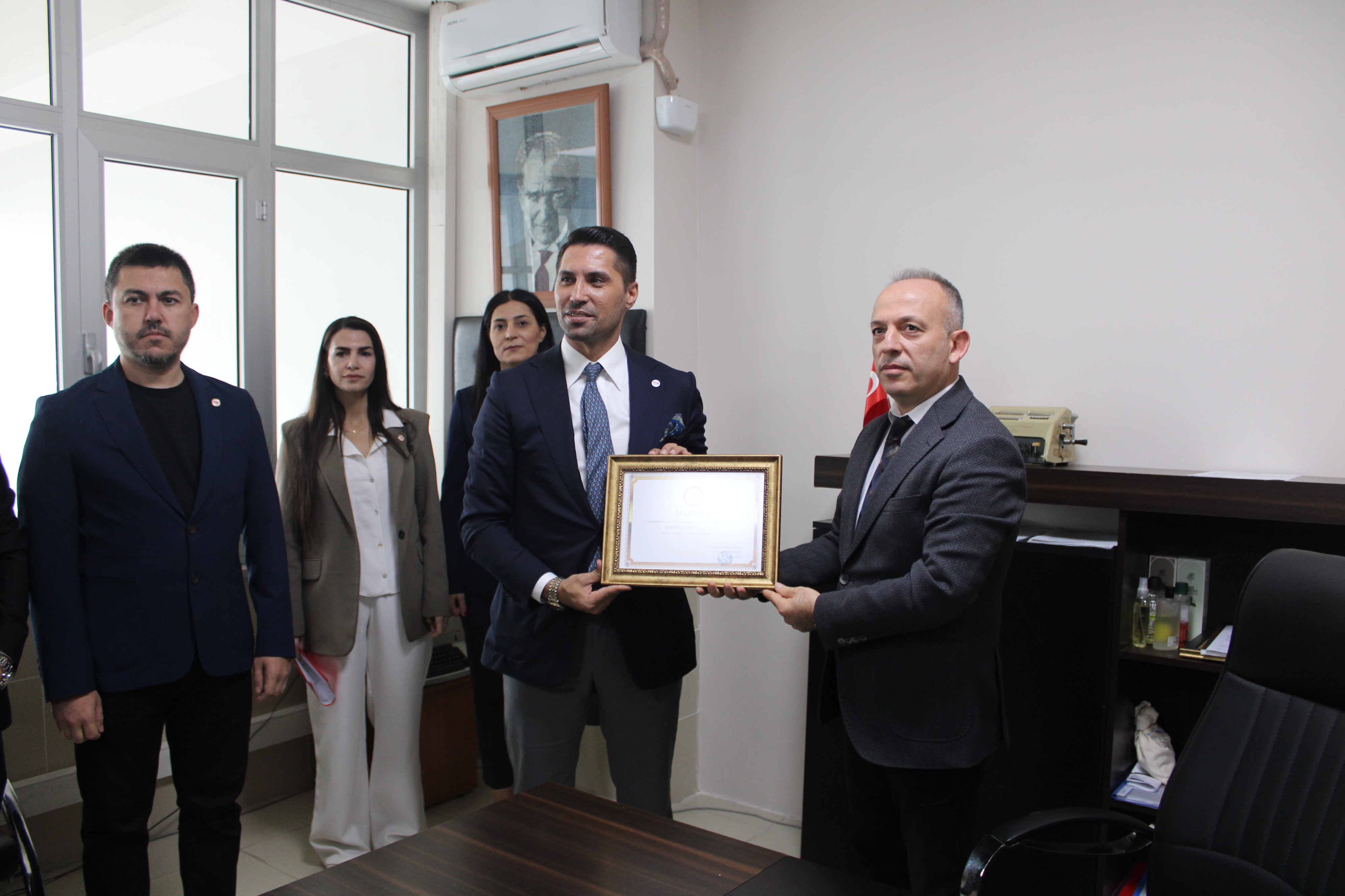 Mazbatasını alan Çolak’tan net mesaj: Artık sahalardayız