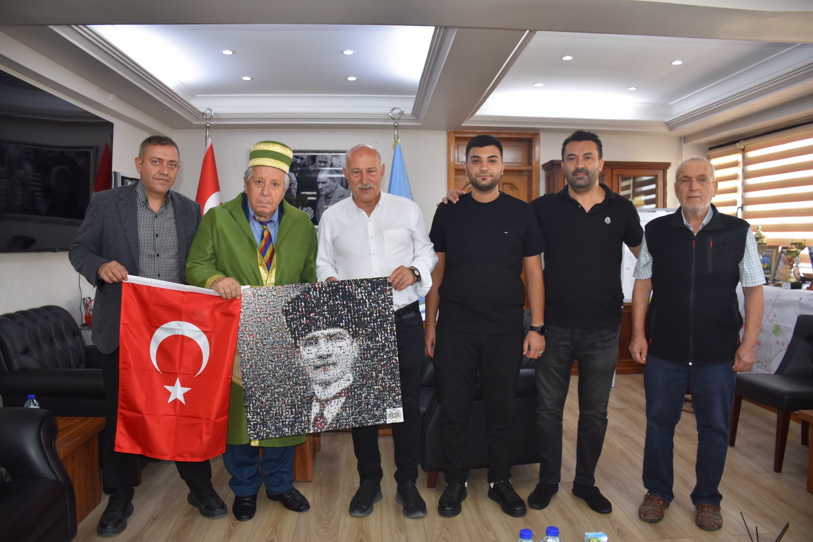 Muratlı’da ‘Yılın Ahisi’ne kaftan giydirildi