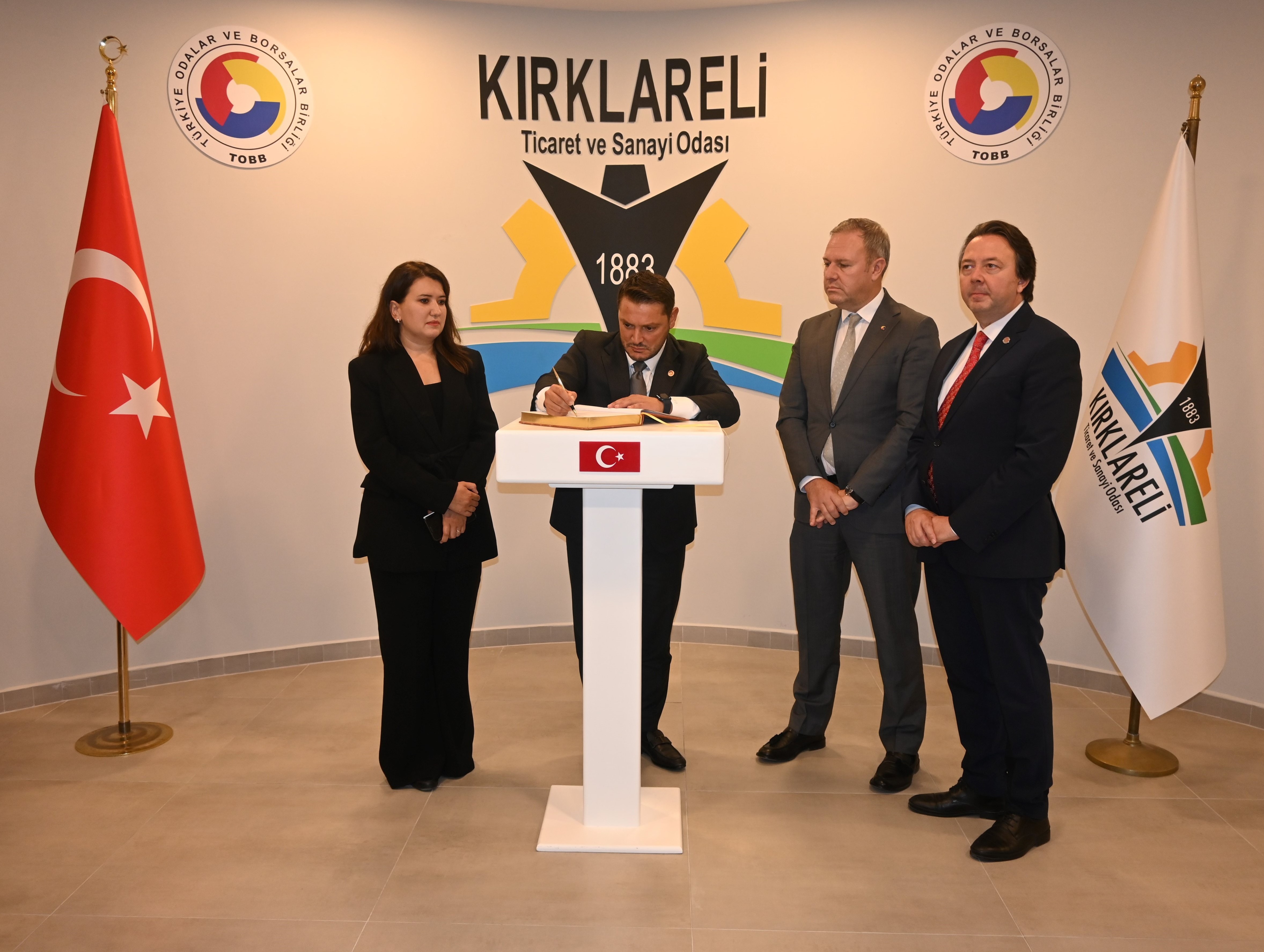 Yeni Parti Milletvekillerinden Kırklareli TSO'ya ziyaret 