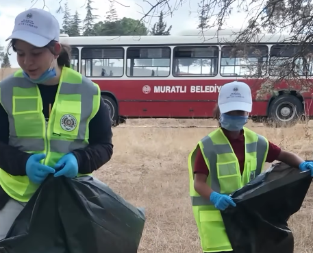 Muratlı’da öğrenciler doğa için el ele verdi