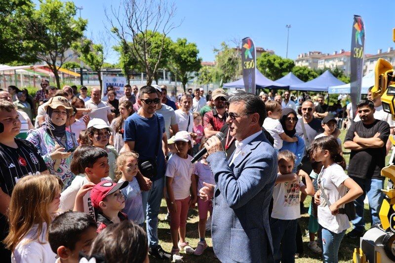 Babalar Günü’nde renkli şenlik