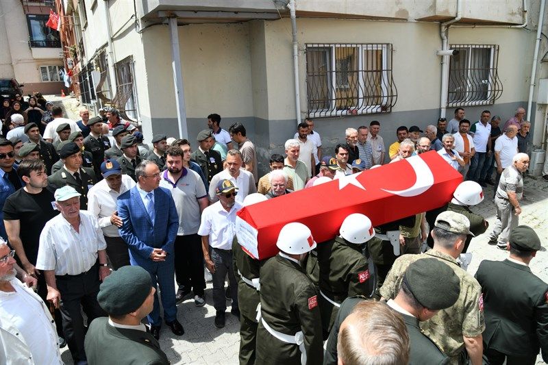 Kıbrıs gazisi son yolculuğuna uğurlandı