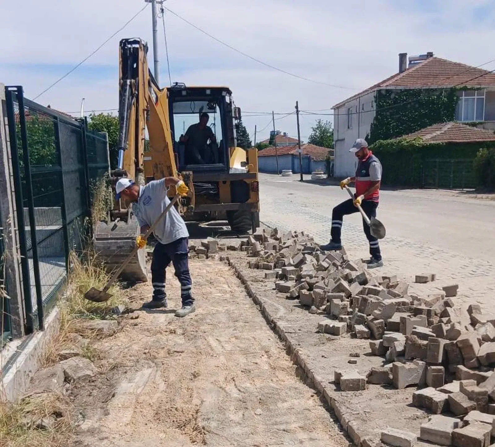Başkan Topak: Sorunları ertelemiyor, kalıcı çözümler üretiyoruz