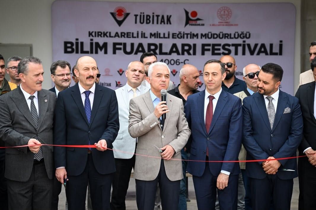TÜBİTAK 4006-C Bilim Fuarları Festivali’nin açılışı yapıldı