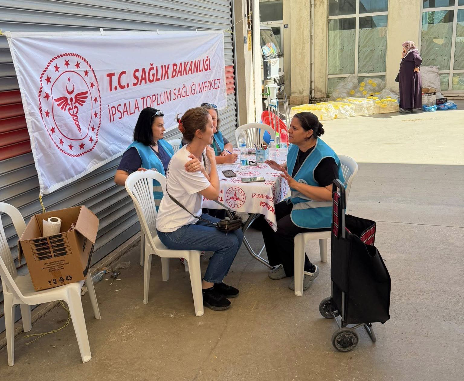 Halk pazarında vatandaşlara sağlık testi yapıldı