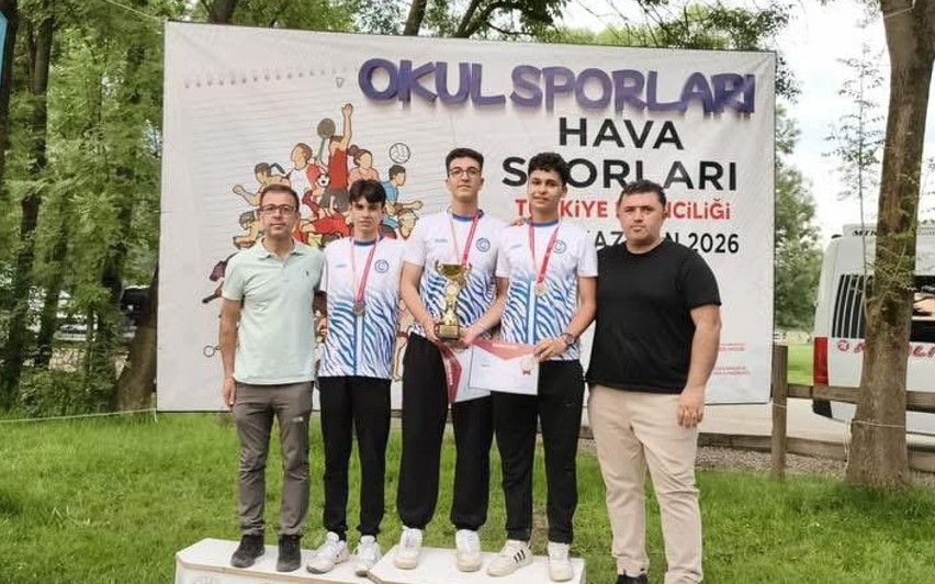 Türkiye Şampiyonası’ndaki başarılarıyla gururlandırdılar