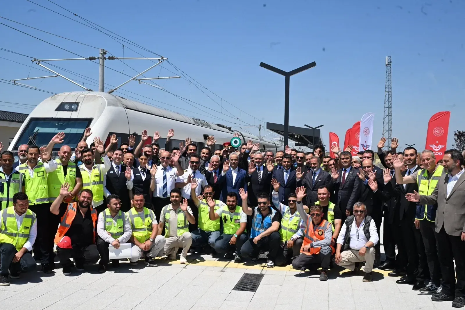 HIZLI TRENDE TARİHİ GÜN Bakan Uraloğlu: Bu yıl bitmeden hizmete açacağız