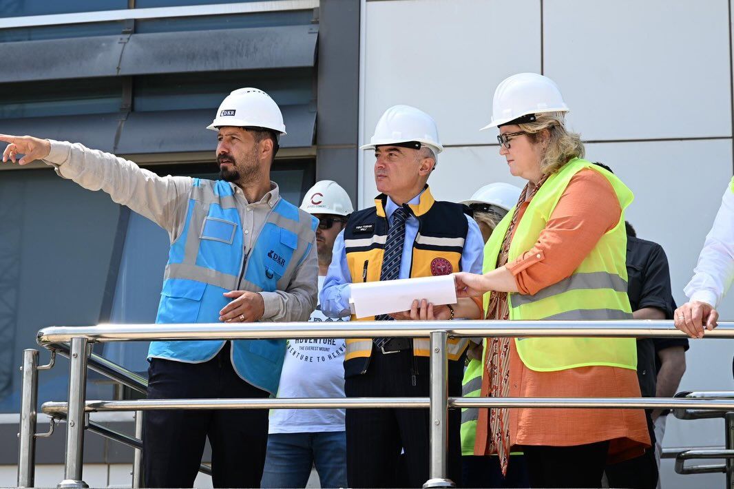 Vali Turan, sağlık yatırımlarını inceledi