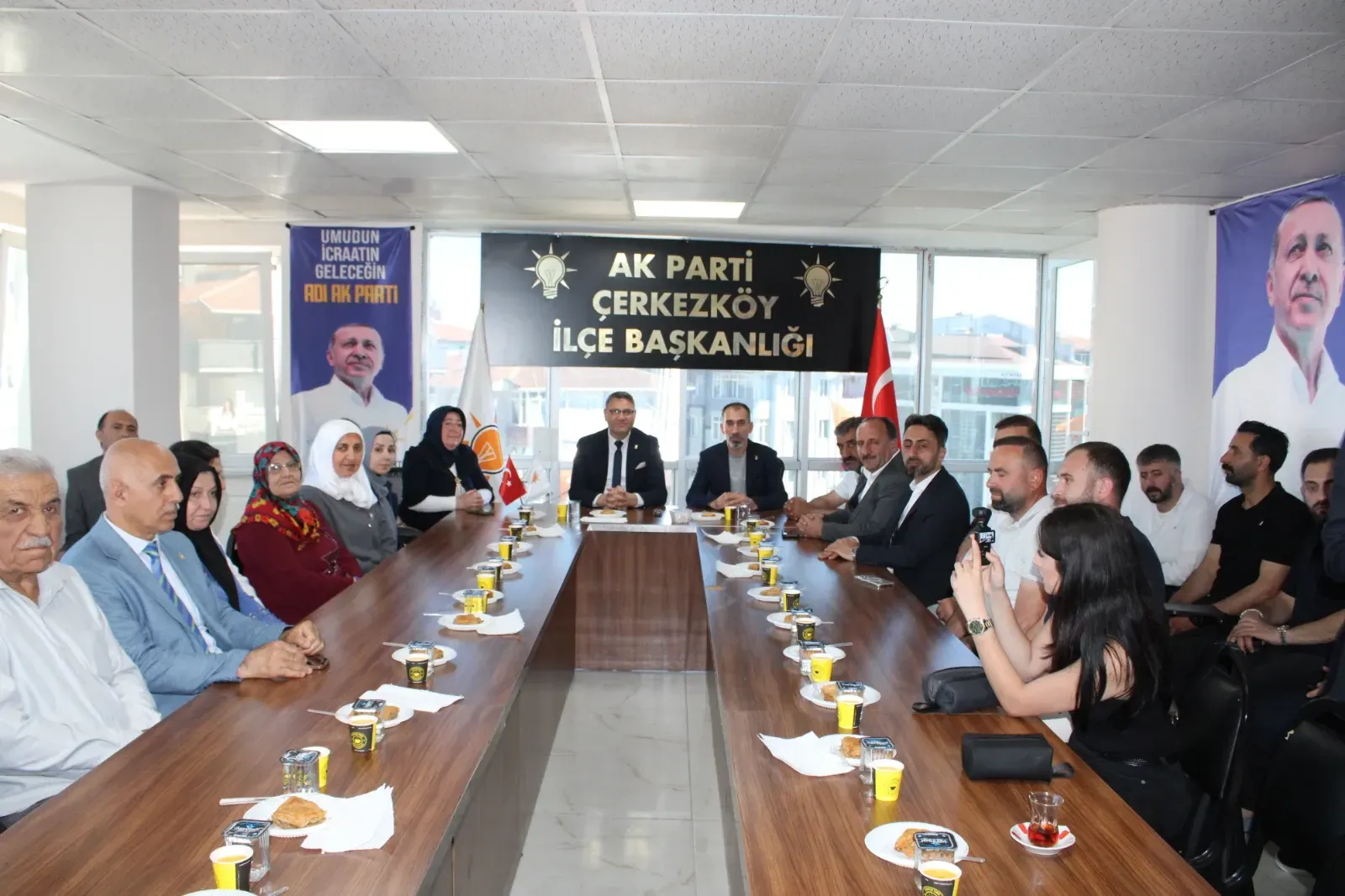 AK Parti Çerkezköy’den geleneksel bayramlaşma