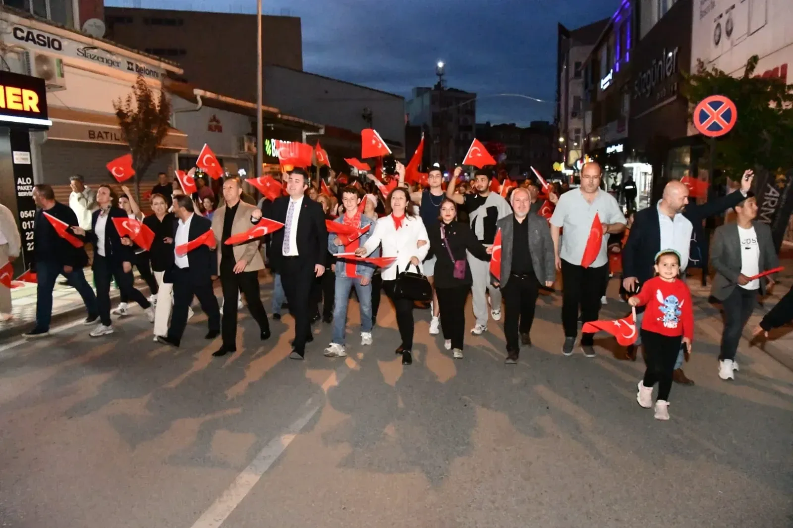 19 Mayıs coşkusu Gençlik Konseri ile taçlandı