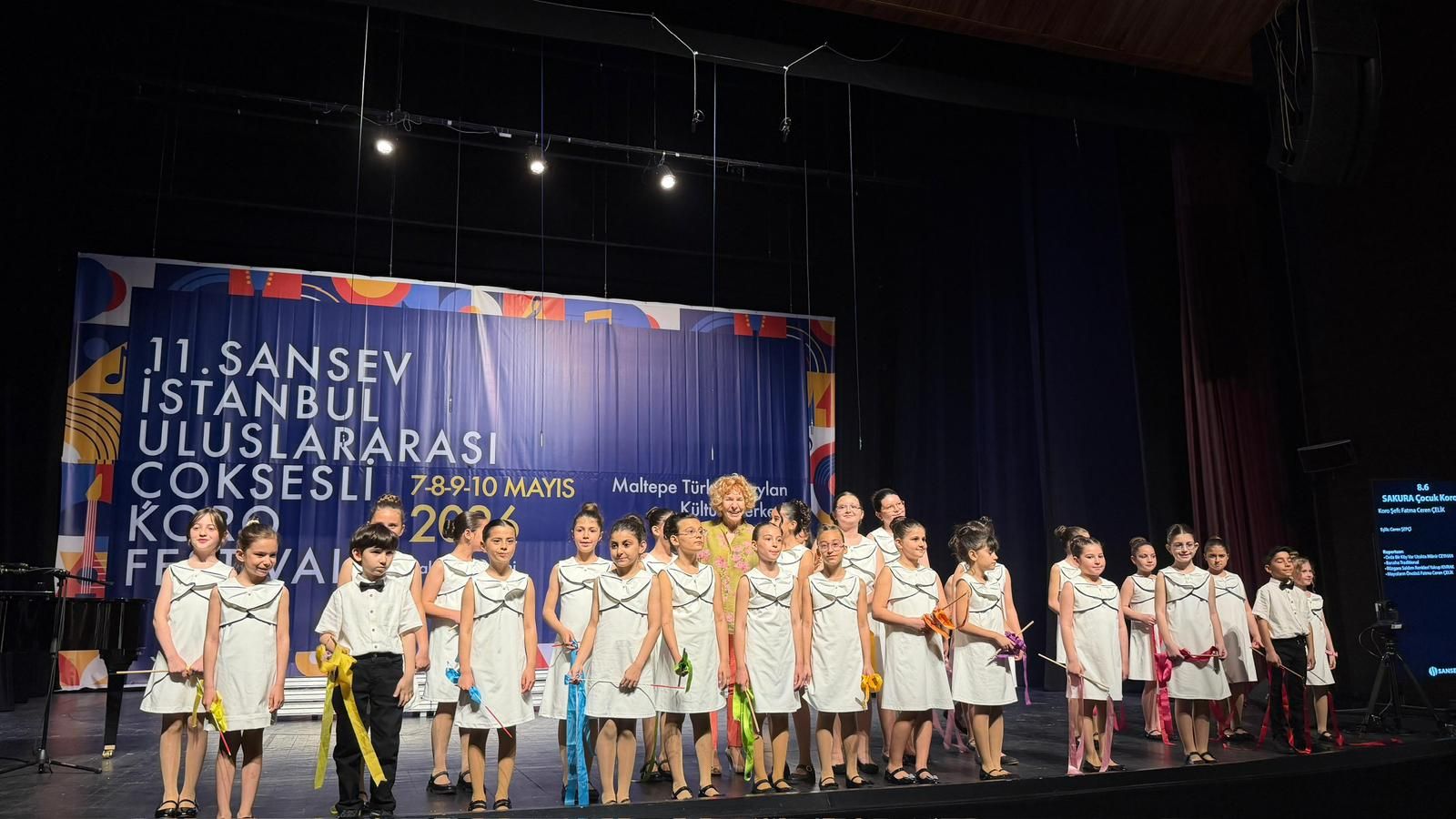 Çok Sesli Çocuk Korosu’na ‘Sahne Performansında Başarı’ ödülü
