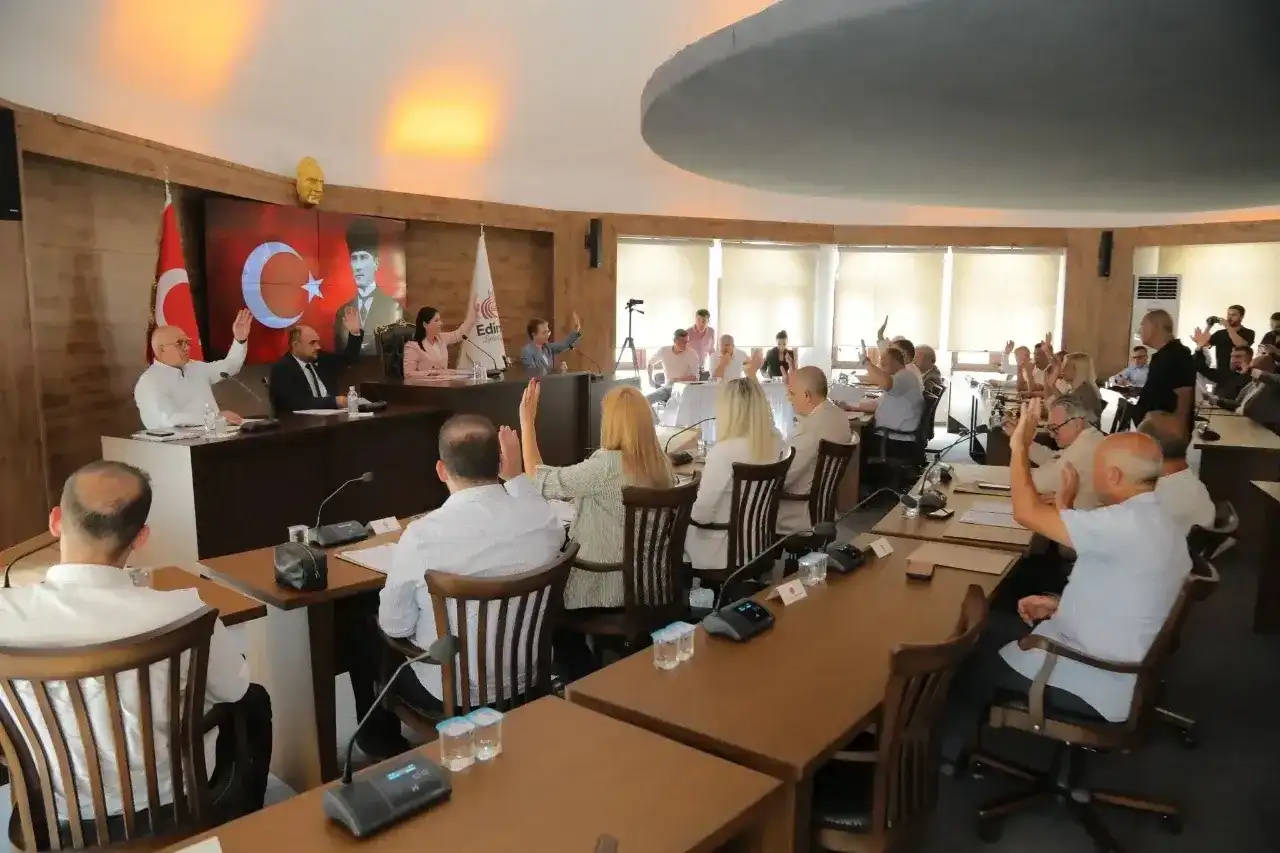 Edirne Belediye Meclisi toplandı