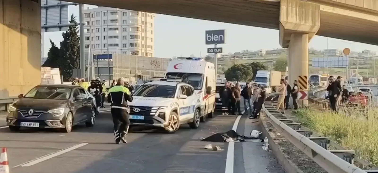 Genç kız feci kazada öldü! Annesinin feryadı yürekleri dağladı
