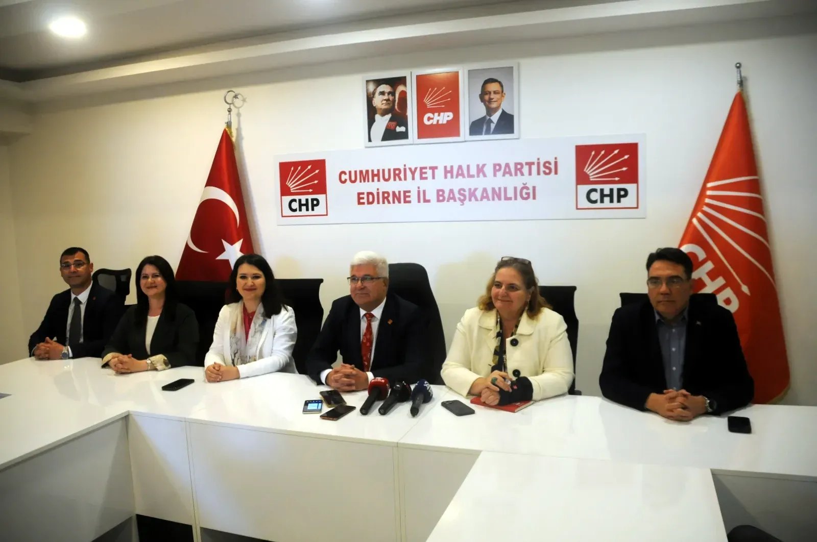 “Türkiye ekonomik açıdan doğru kararlarla yönetilmiyor”