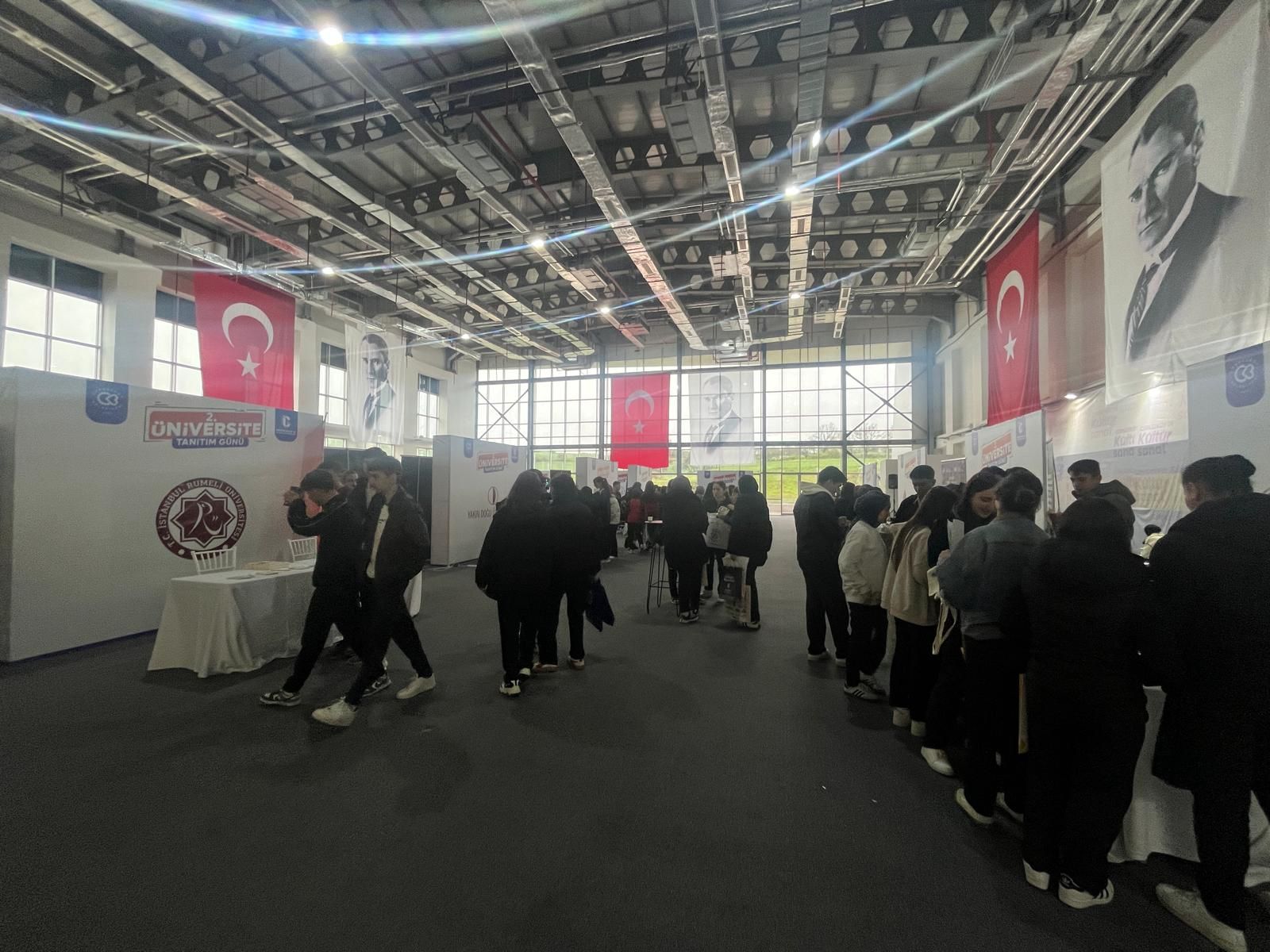 Çerkezköy Belediyesi’nden gençlere büyük destek! 2. Üniversite Tanıtım Günü yoğun ilgi gördü
