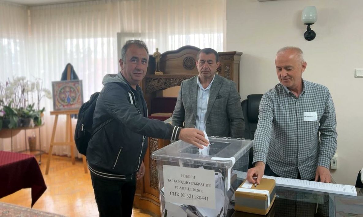 Soydaşlarımız, Bulgaristan’daki erken seçim için sandık başına gitti
