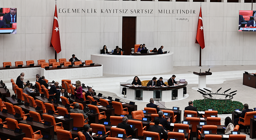 Okullardaki saldırılar için komisyon kuruluyor