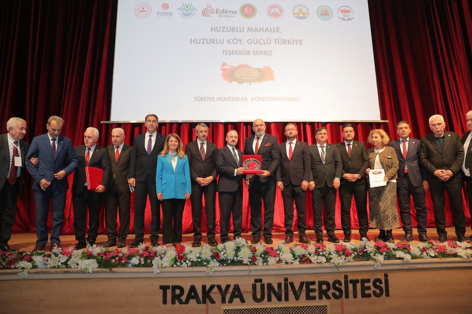 “Huzurlu Mahalle, Huzurlu Köy, Güçlü Türkiye”