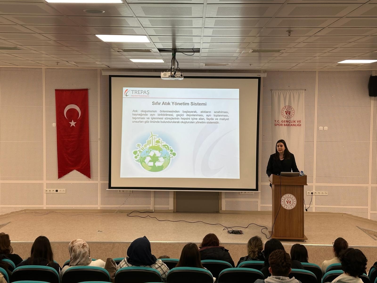 TREPAŞ Dünya Sıfır Atık Günü’nde gençlerle buluştu