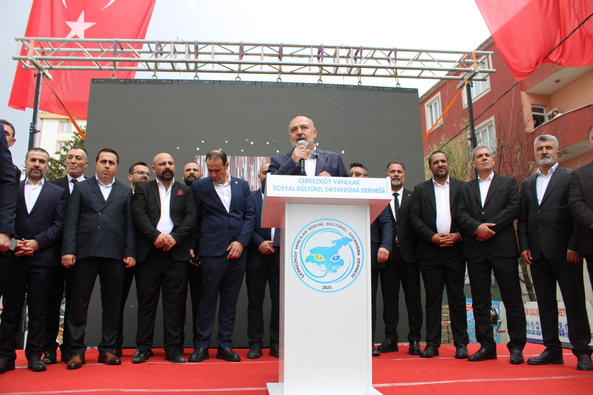Vanlılar tek yürek oldu