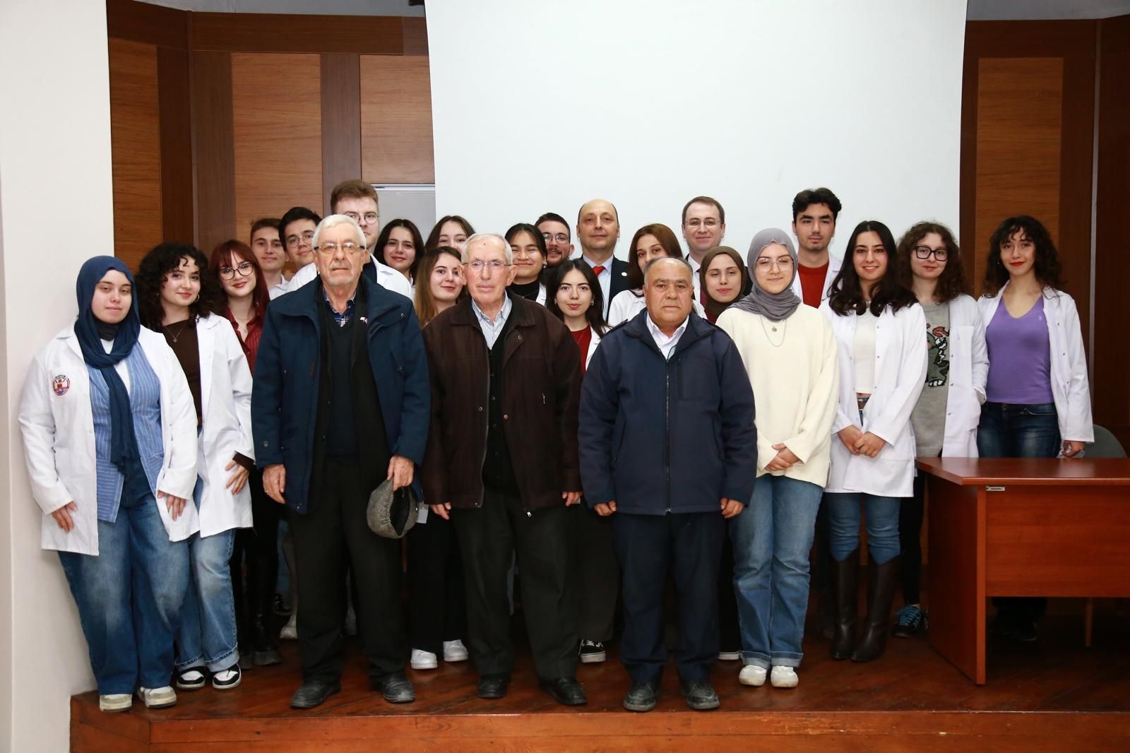 Yaşlılar Haftası’nda farkındalık etkinliği