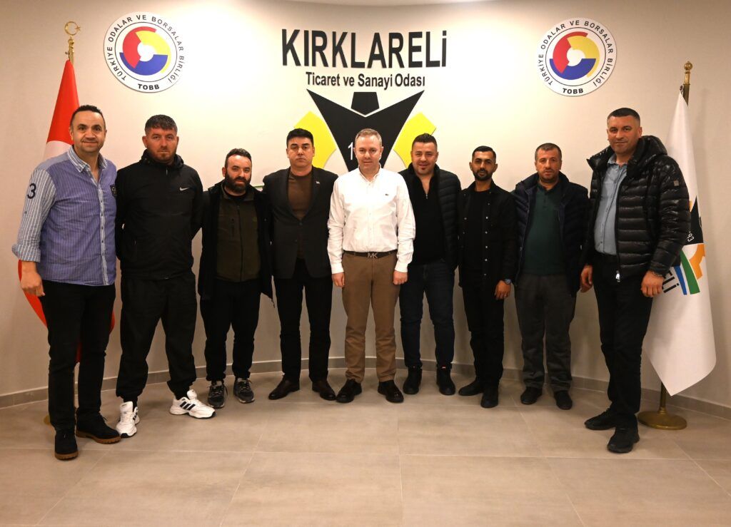 Ilık, pazarcı esnafını ağırladı