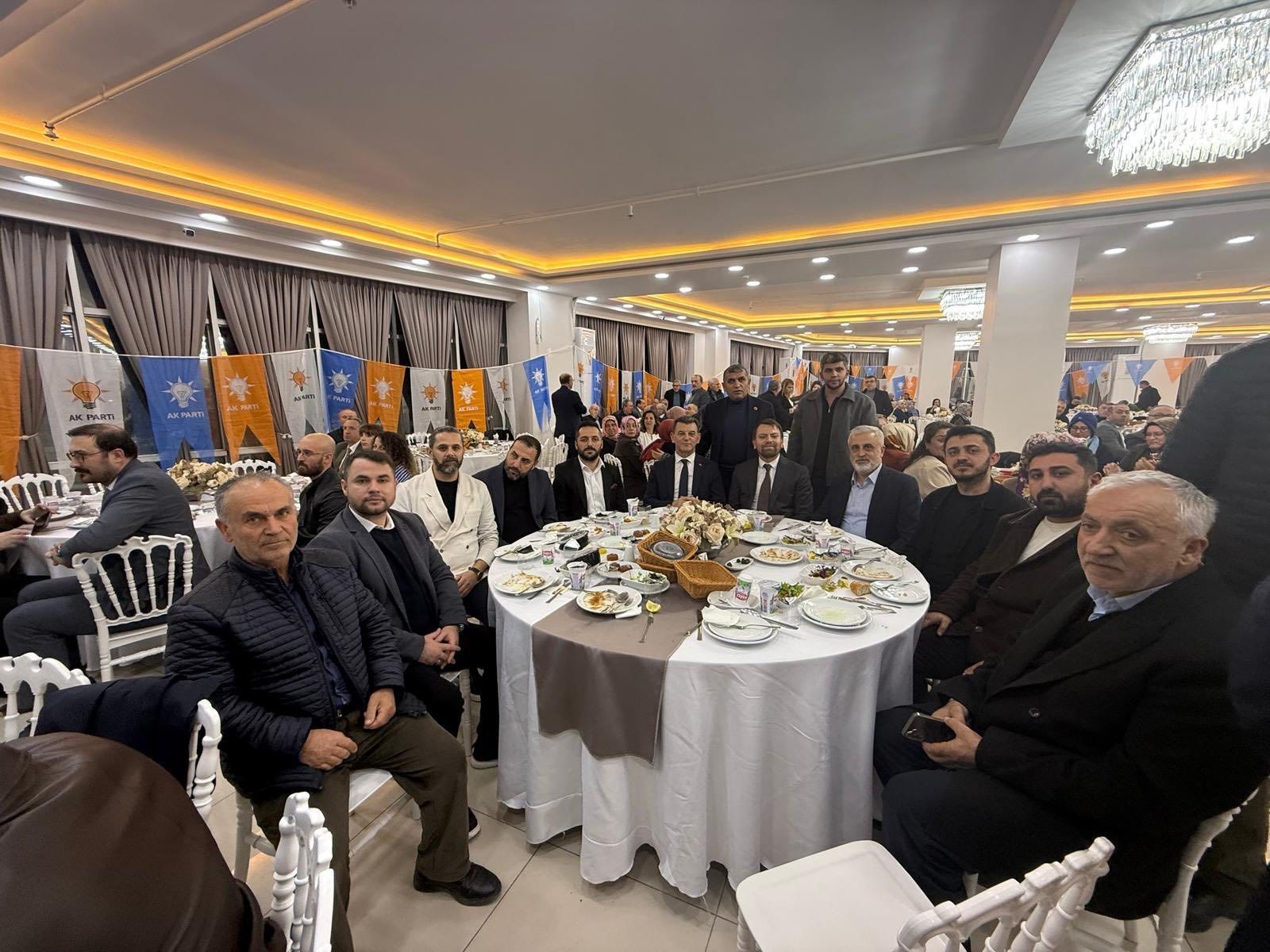 AK Parti’den vefa iftarı