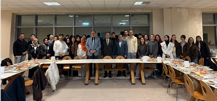 Uluslararası öğrenci toplulukları iftarda buluştu