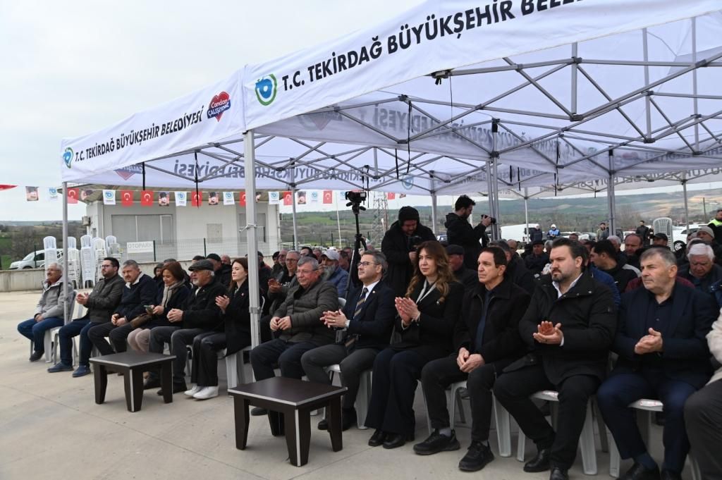 Büyükşehirden arıcılara ekipman desteği