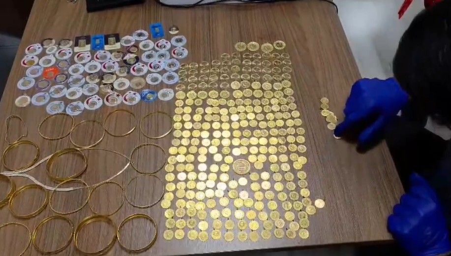 Polis kılığında altın dolandırıcılığı girişimi