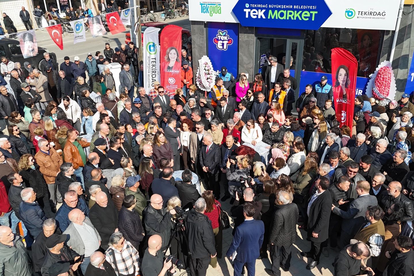 Büyükşehir, dördüncü TEK Market’i Şarköy’de açtı