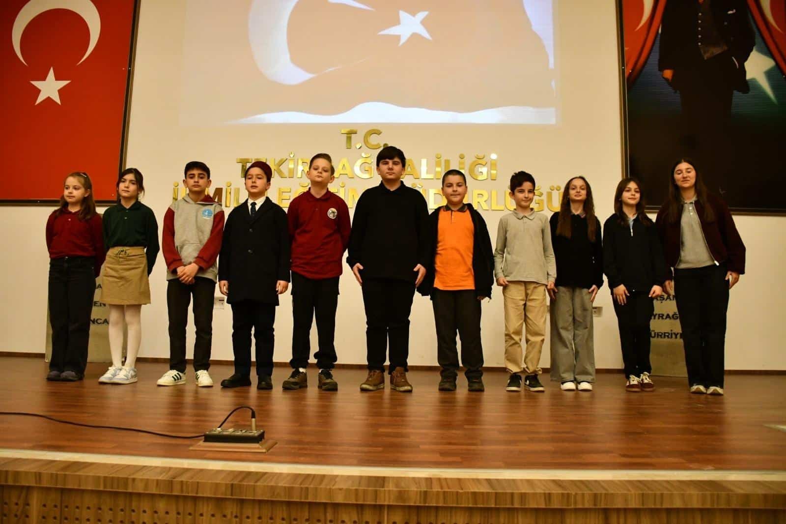 İstiklal Marşı'nı Güzel Okuma İl finalinde mücadele ettiler