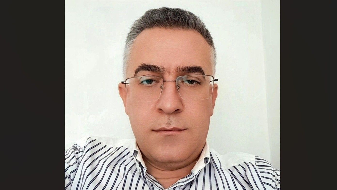Aracında başından tabancayla vurulmuş halde ölü bulundu