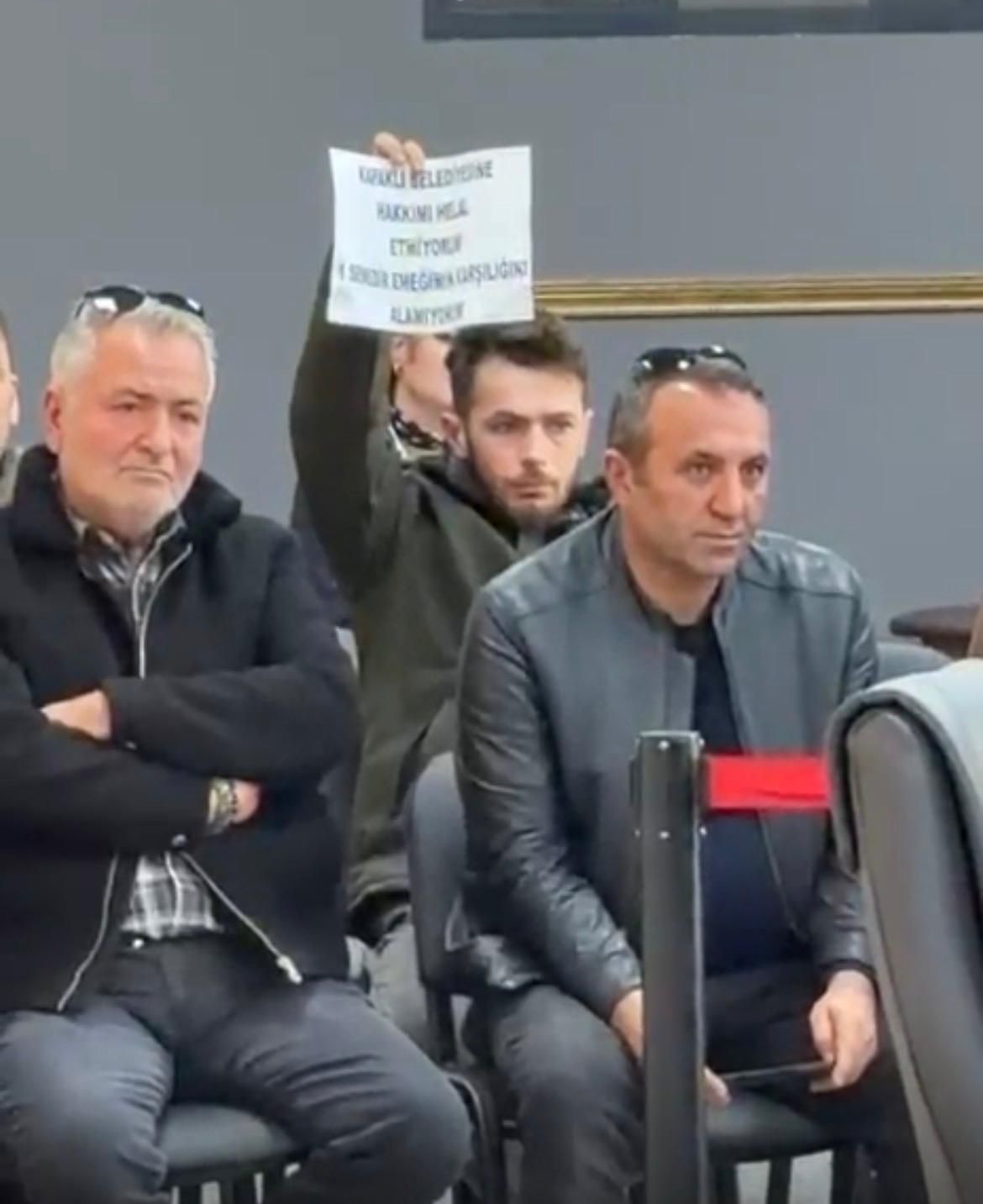 Mecliste sessiz protesto